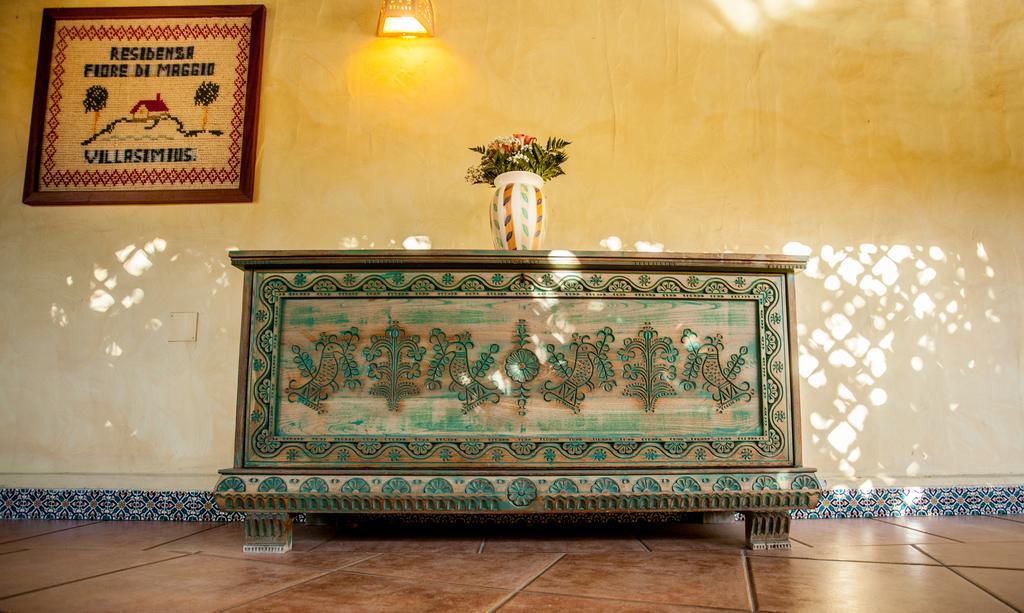 Hotel Fiore Di Maggio Вилласимиус Экстерьер фото